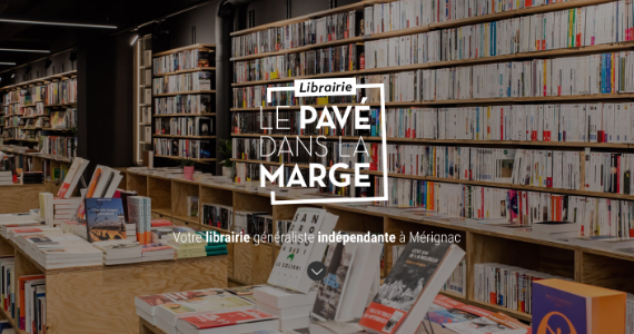 Le Pavé dans la marge